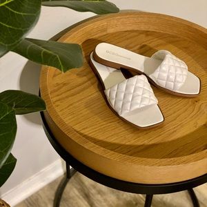 BCBGENERATION
White Women's Laila Flat Sandals, Size 7